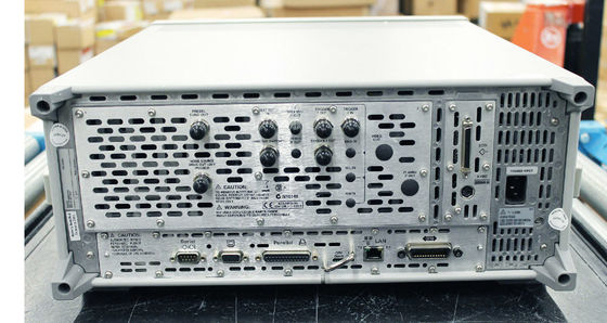kopen Praktische het Spectrumanalysator 3Hz-50GHz van Keysightagilent E4448A rf online vervaardiging