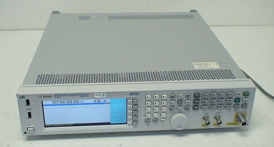 kopen N5182B MXG X-serie Vector RF-signaalgenerator met een frequentiebereik van 9 kHz tot 6 GHz en +27 dBm uitgangsvermogen online vervaardiging