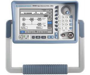 kopen Rohde & Schwarz SM300 RF Signaalgenerator 9 kHz tot 3 GHz met AM/FM/Fase/Pulsmodulatie en Benchtop/Rackmount Ontwerp online vervaardiging