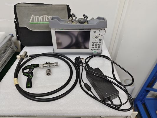 kopen Anritsu S331L Site Master Handheld Cable en Antenna Analyzer Lange accu-operatietijd met Signal Spectrum Analyzer online vervaardiging