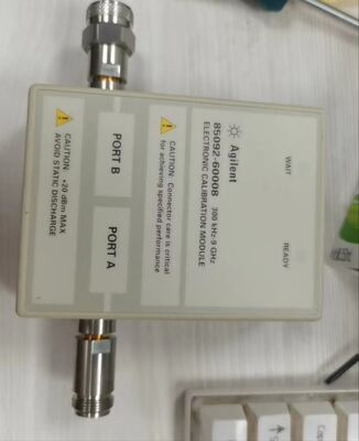 kopen Keysight Agilent 85092C RF Elektronische Kalibratiemodule ECal 300 kHz tot 9 GHz 50 Ohm 2 Poorten voor Vector Netwerkanalysatoren online vervaardiging