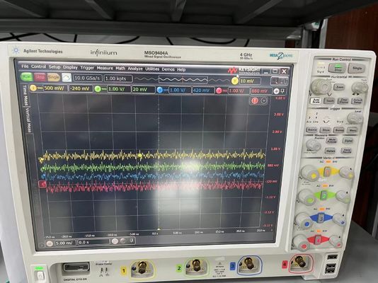 Infinium Agilent Keysight MSO9404A Mixed Signal Oscilloscope 4GHz met 15' XGA display