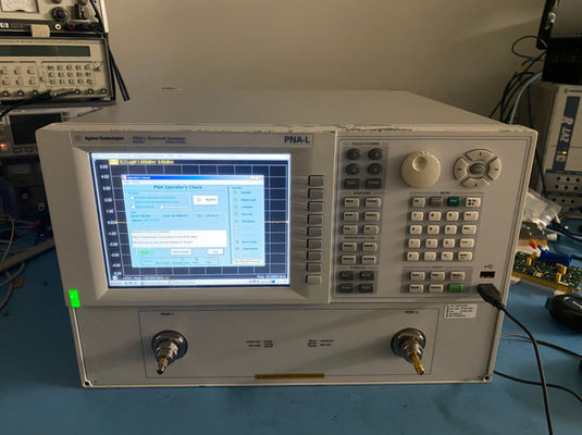 KEYSIGHT N5230C PNA-L Vector Network Analyzer met 8,4 inch touchscreen