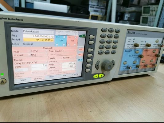 Keysight 81134A Pulse Pattern Generator 3,35 GHz Dual Channel Signal Generator