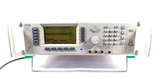 Anritsu 68369B 10 MHz tot 40 GHz signaalgenerator Meerdere doeleinden gebruikte testapparatuur