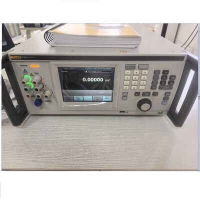 Fluke 5730A-signaalgenerator Hoogwaardige multifunctiekalibrator
